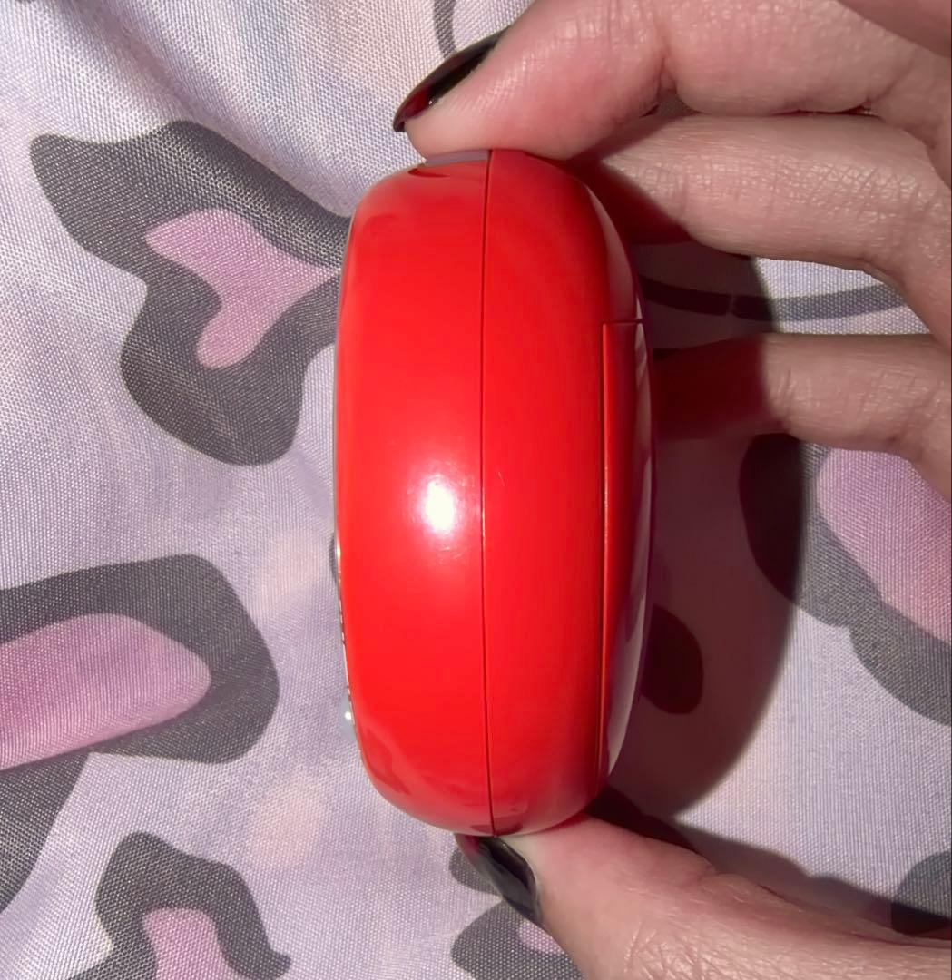 バンダイ たまごっち サンリオキャラクター 赤