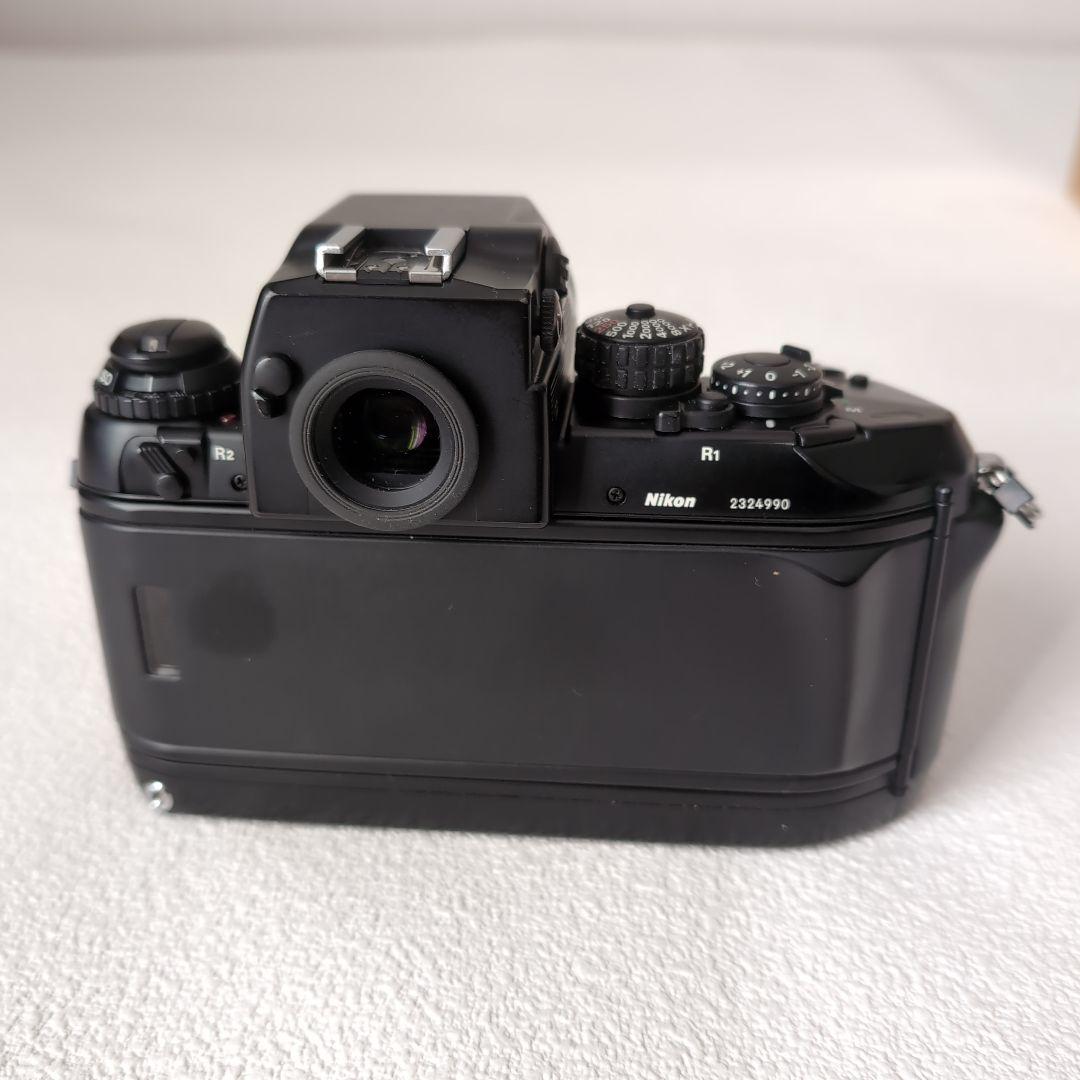 モナカ　Nikon F4　訳あり
