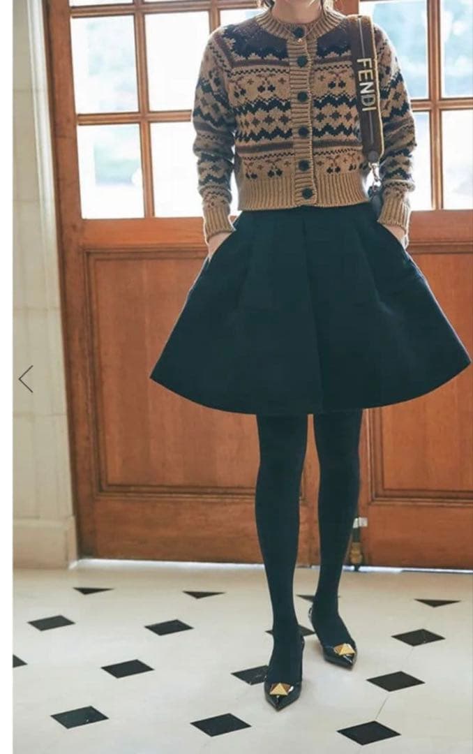 美品★セブンテン　ハイウエストフレアキュロット　ブラック　M