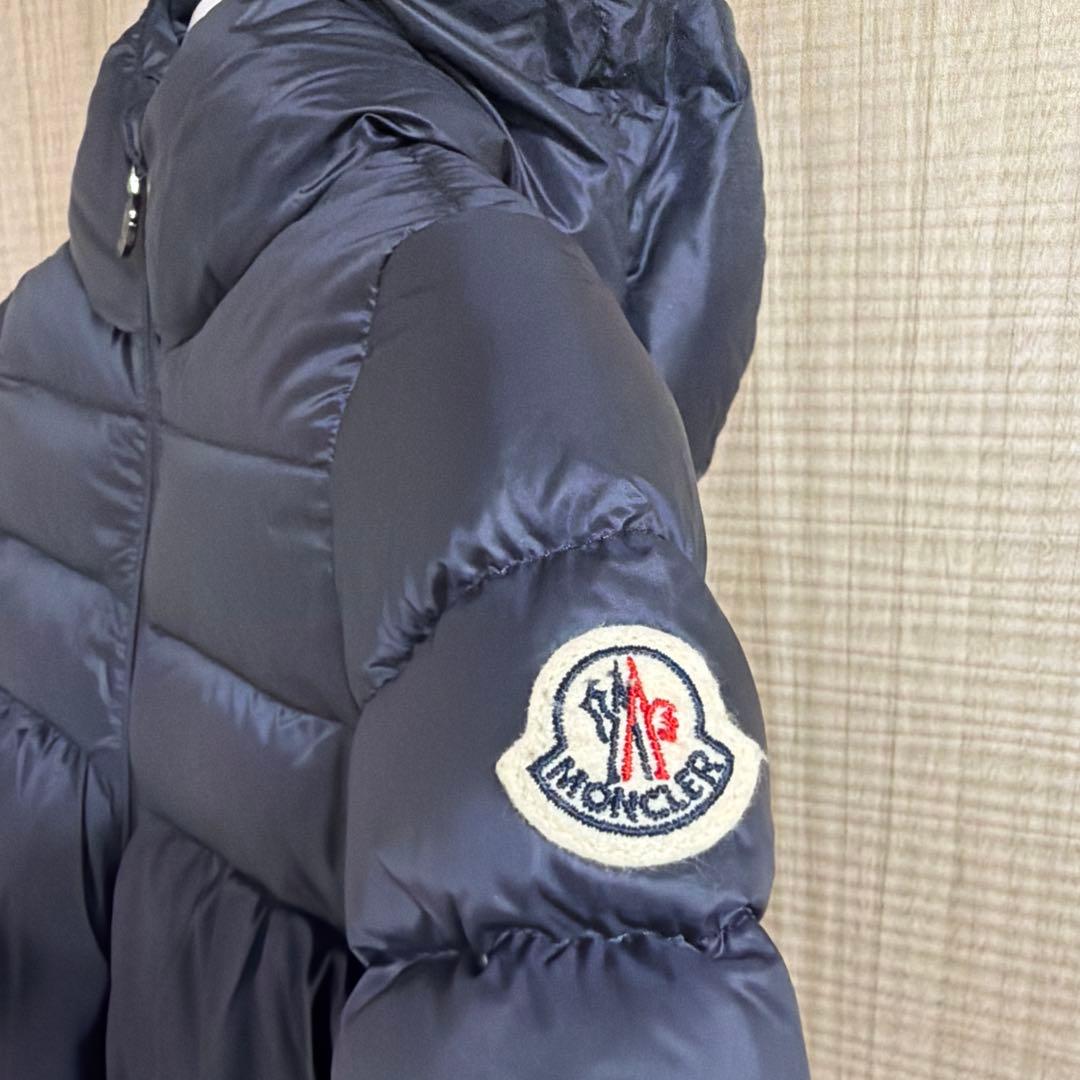 MONCLER キッズネイビー ダウンコート