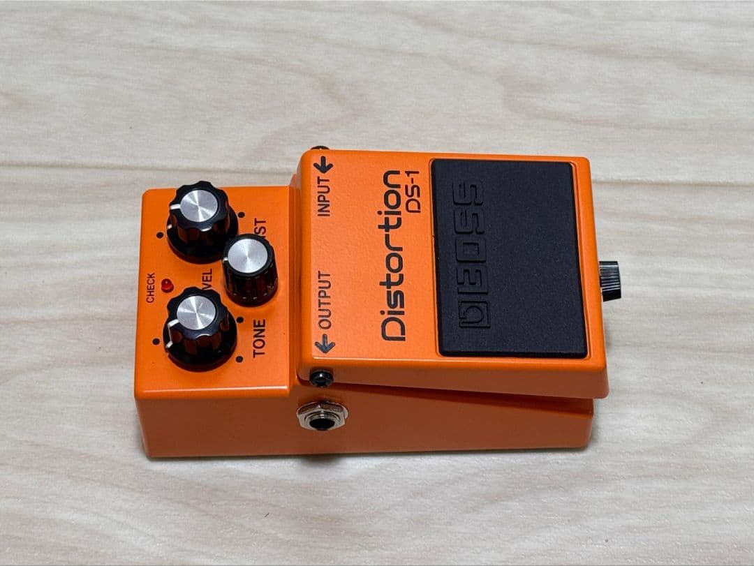 BOSS DS-1 ディストーション DISTORTION
