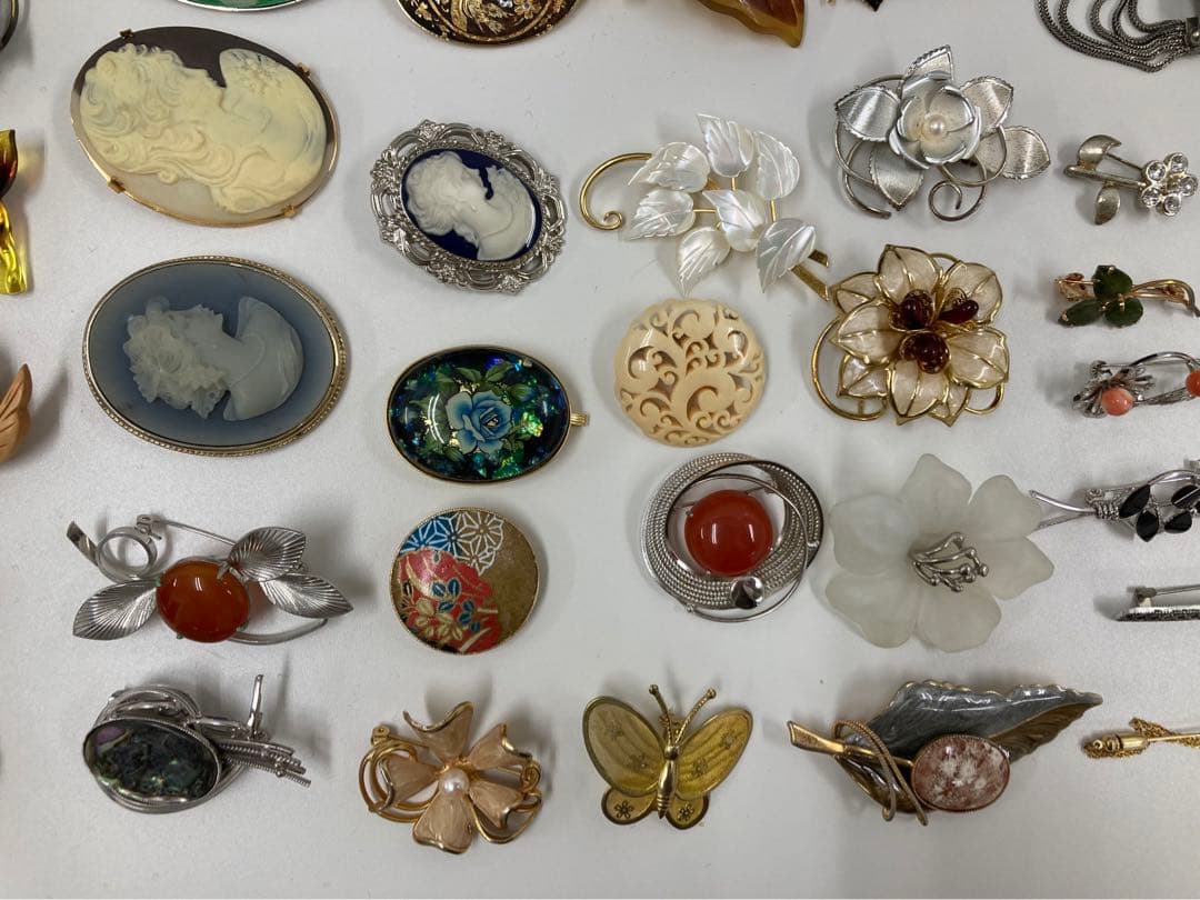 レディース　アクセサリー　プローチ　真珠　宝石　プローチ71点まとめ売り