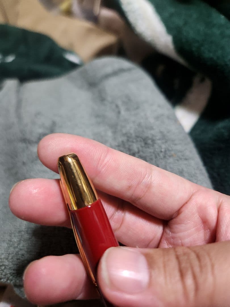 PILOT キャップレス 金ペン先仕様