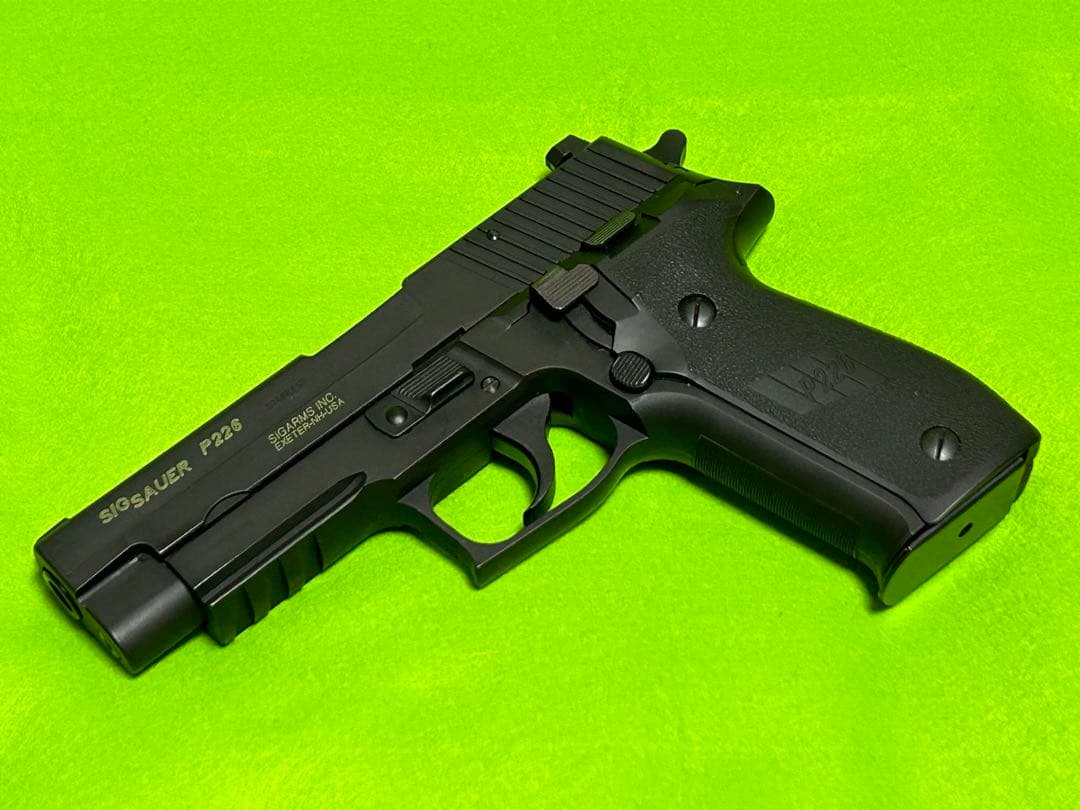 タナカ SIG P226 レイルドフレーム 未発火 オールHW モデルガン