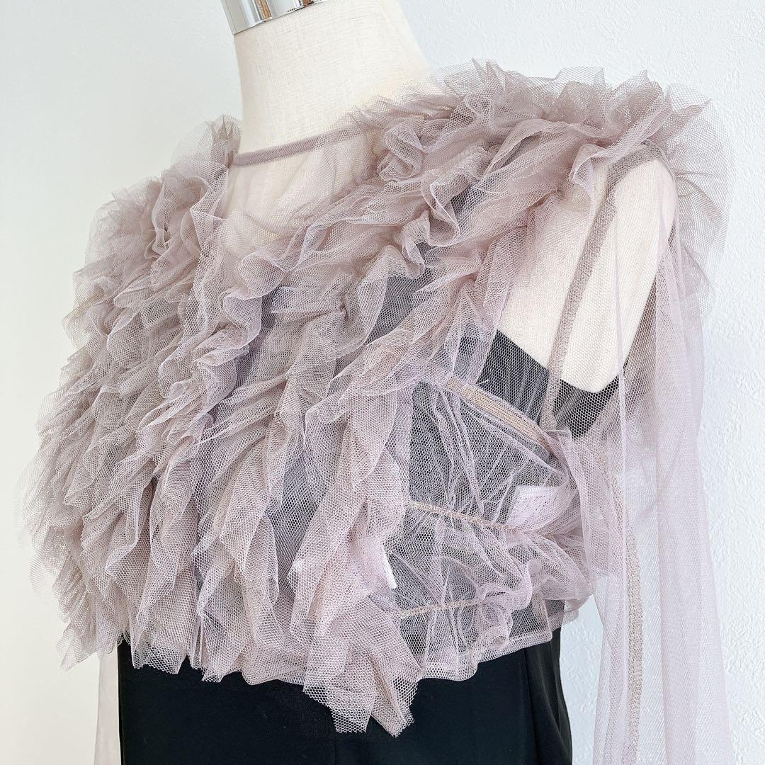 カナ　ニアナ　アトロ　ブラック系　チュールボリュームフリルベストシアートップス