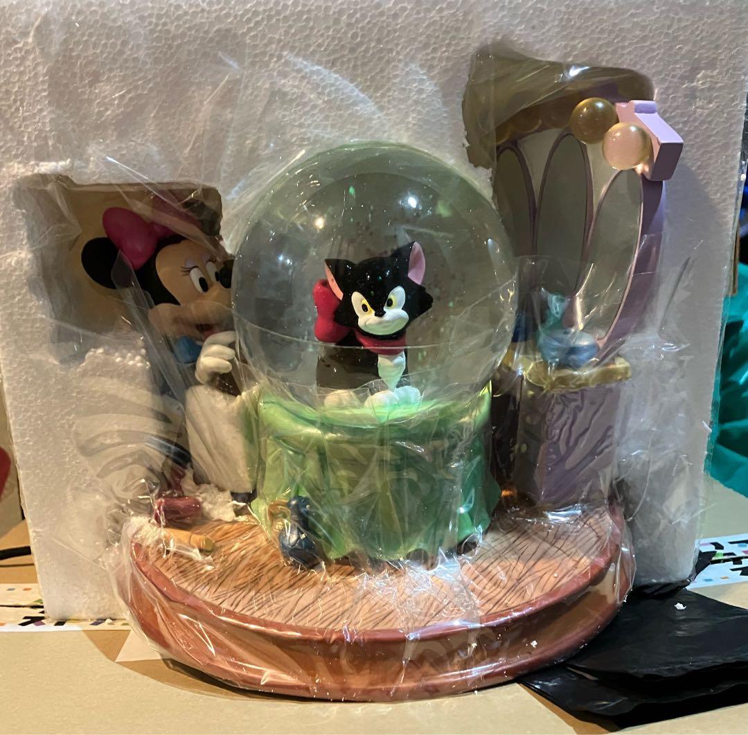 ミニーマウス フィガロ スノードーム