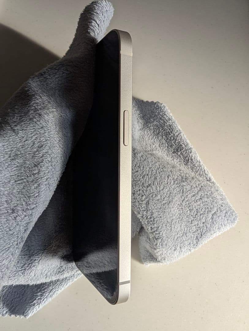 Apple iPhone 13 ホワイト256GB 本体