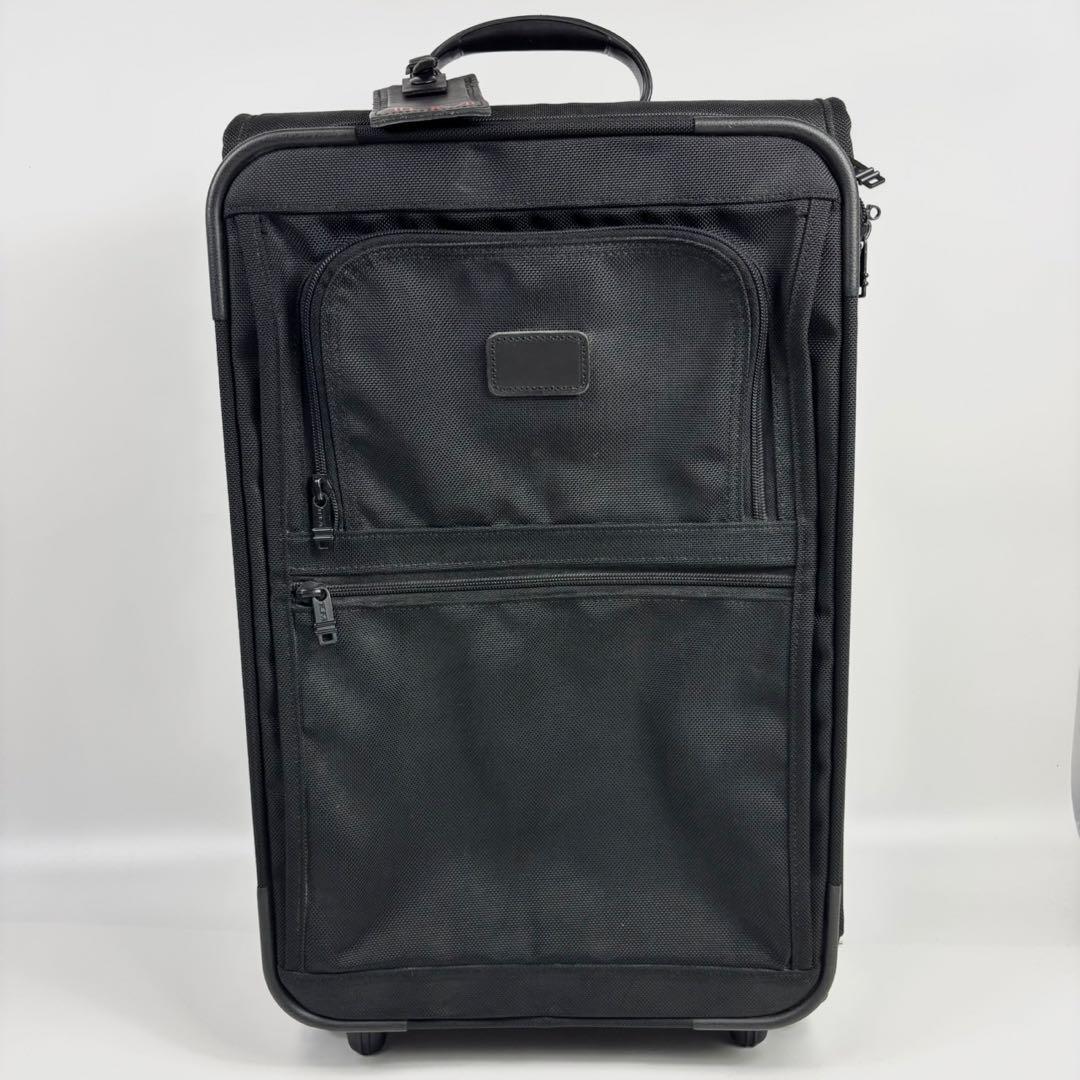キャリーケース　TUMI スーツ　ケース　2輪　黒ナイロン　バッグ　41L
