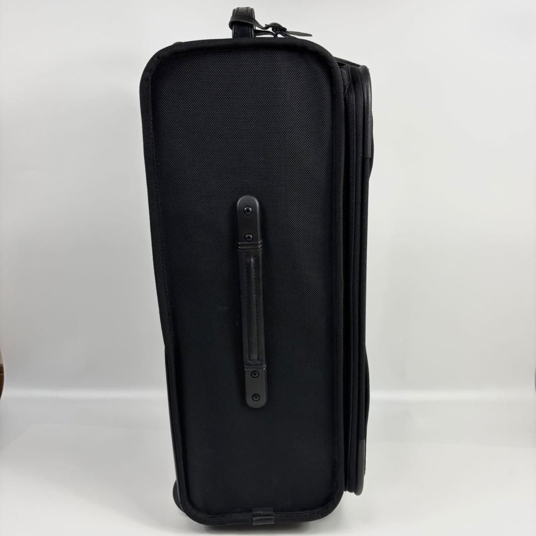 キャリーケース　TUMI スーツ　ケース　2輪　黒ナイロン　バッグ　41L