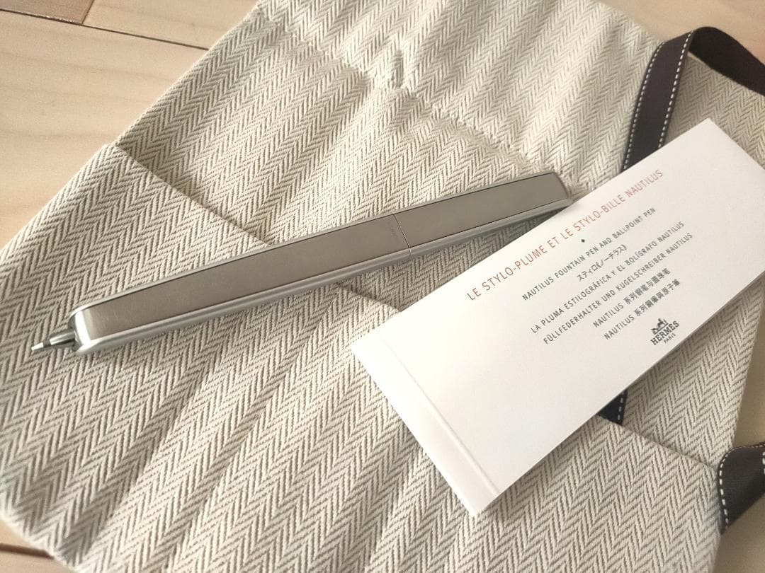 エルメス ノーチラス ボールペン シルバー 箱付
