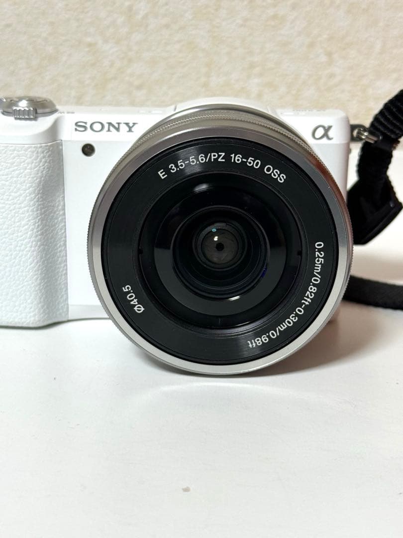 SONY ミラーレス デジタル一眼カメラ α5100 ホワイト