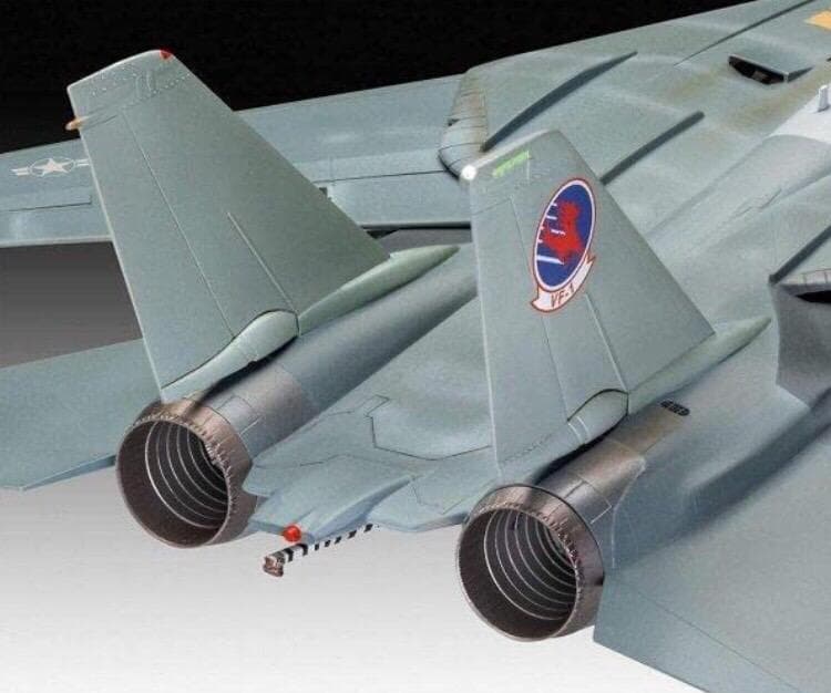 美品 トップガン 1/48 F-14A トムキャット マーヴェリック機 未開封品