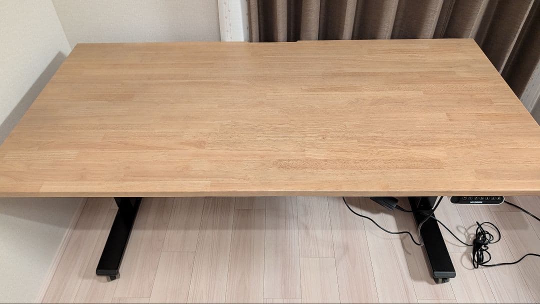 kanademonoラバーウッド天板 + 電動昇降デスク脚