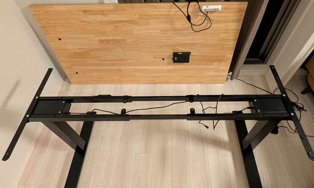kanademonoラバーウッド天板 + 電動昇降デスク脚
