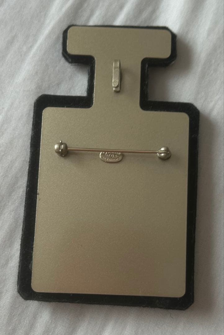 中古　美品　シャネル　CHANEL　香水　ボトル　スパンコール　ブローチ