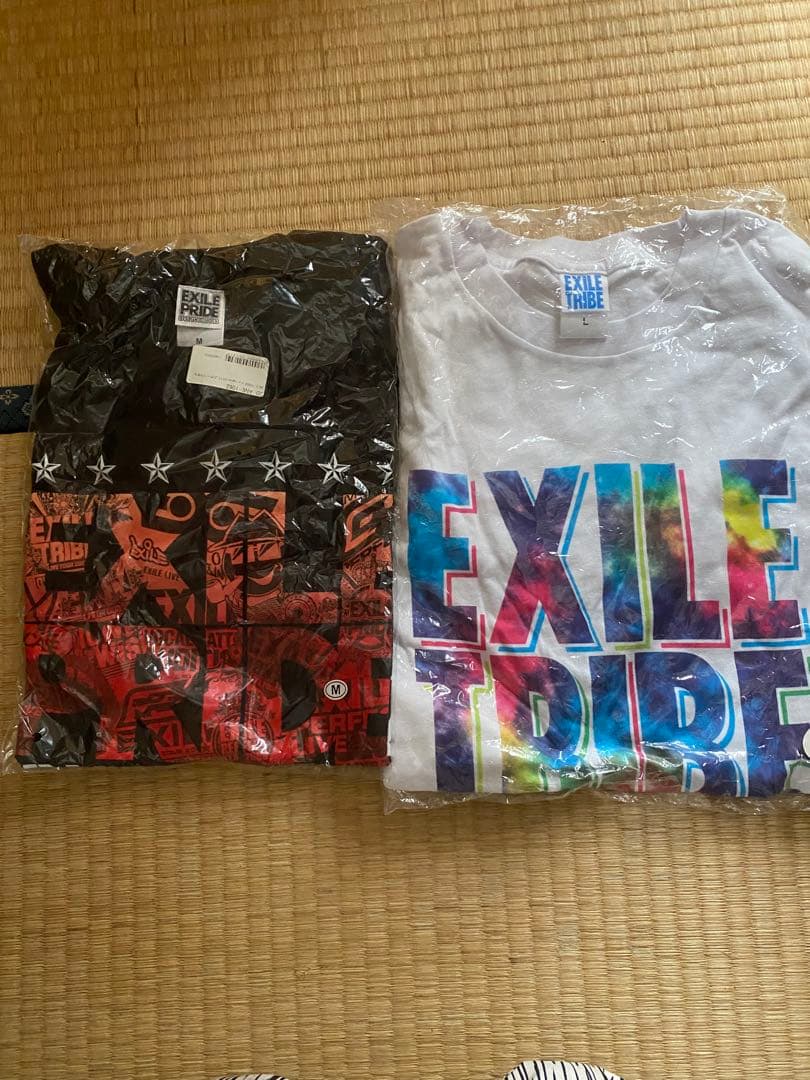 JSB関連グッズセット（キーホルダー・ぬいぐるみ・雑誌）