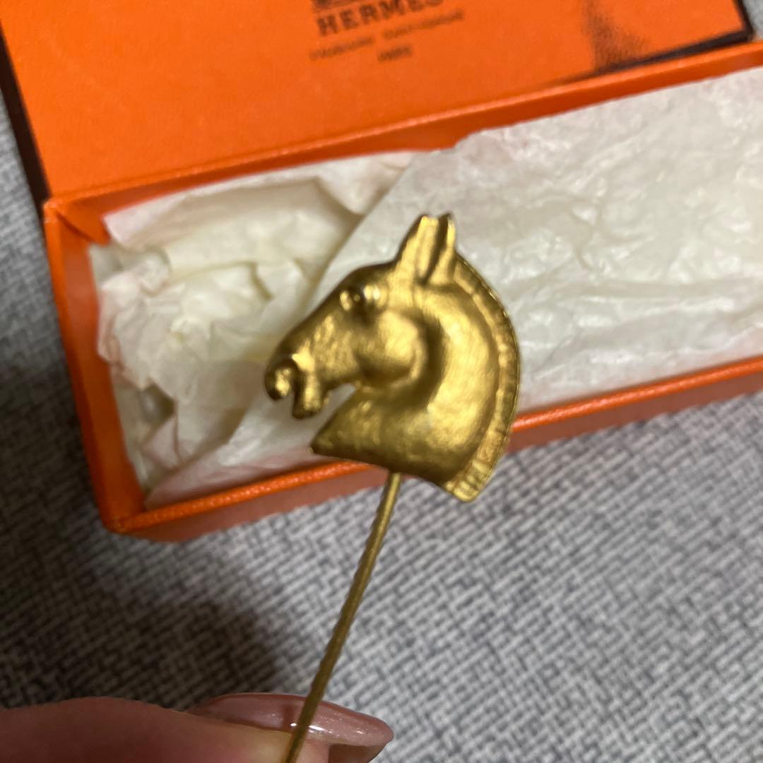 専用デス‼️HERMES ピンブローチ　ホースシュバル