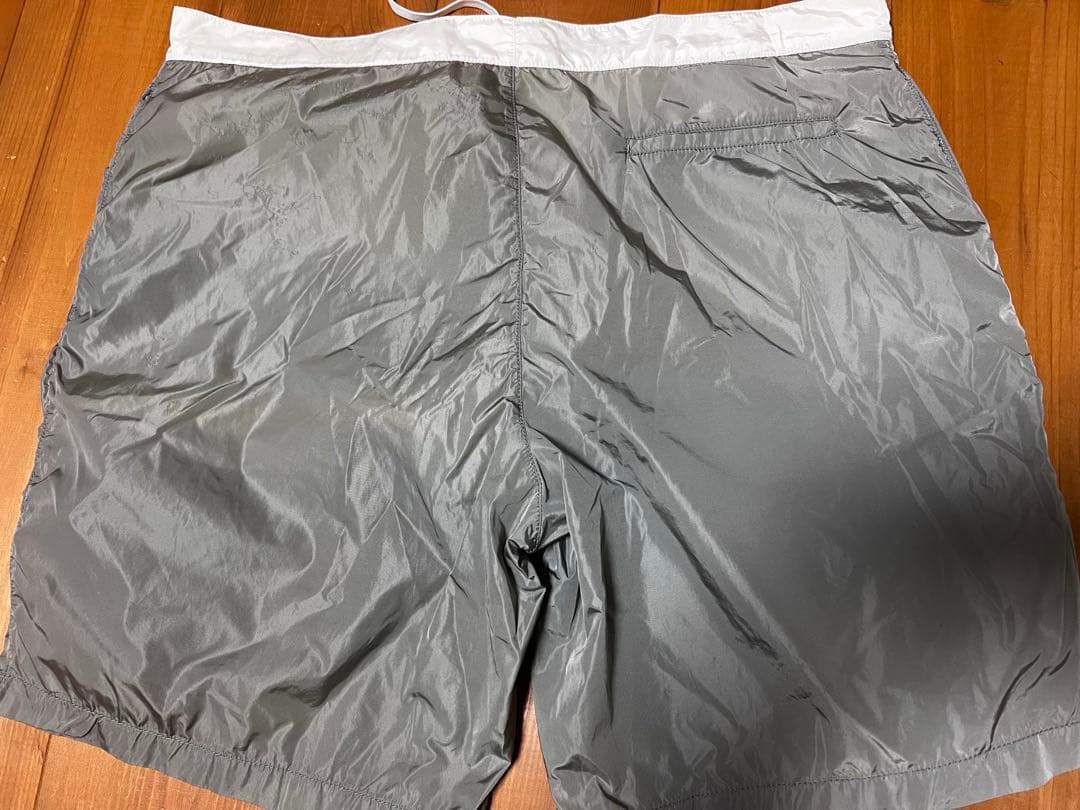 明日まで値引きPRADAプラダ メンズ水着 スイムウェア ショーツ ハーフパンツ