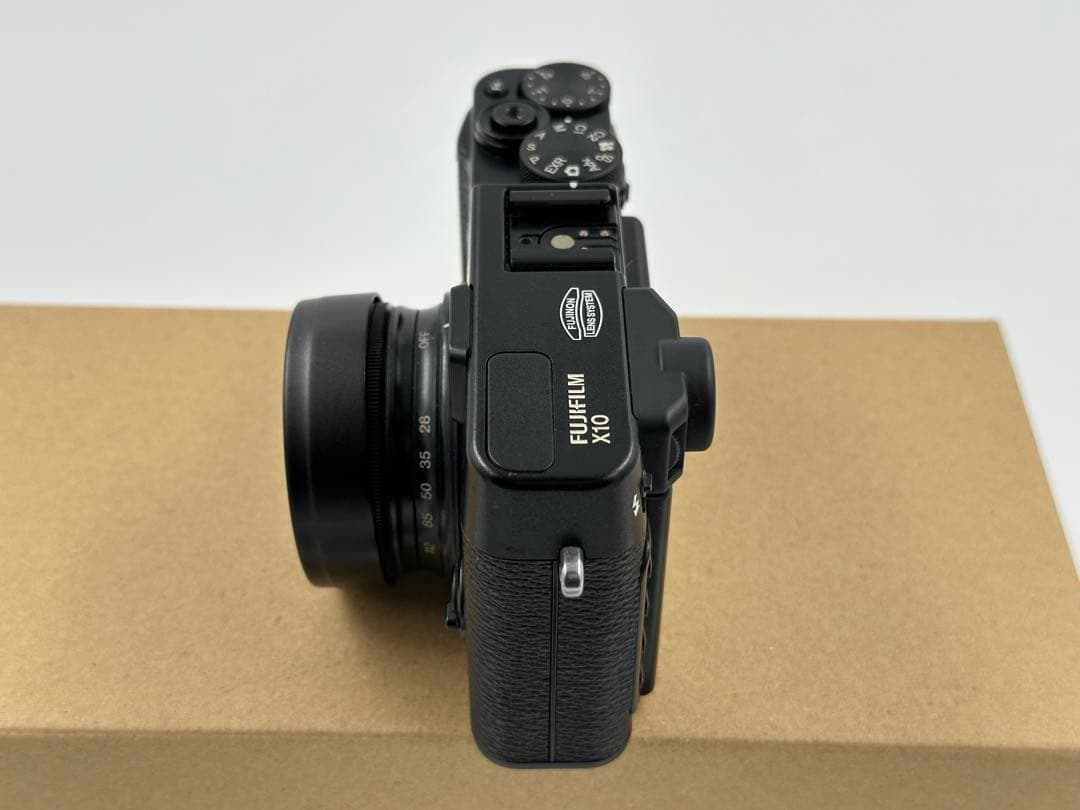 【美品】FUJIFILM X10 デジタルカメラ ＋おまけ