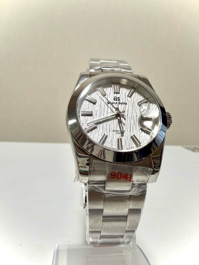 新品未使用　MOD　NH35　日本製ムーブメント　自動巻き　サファイア風防