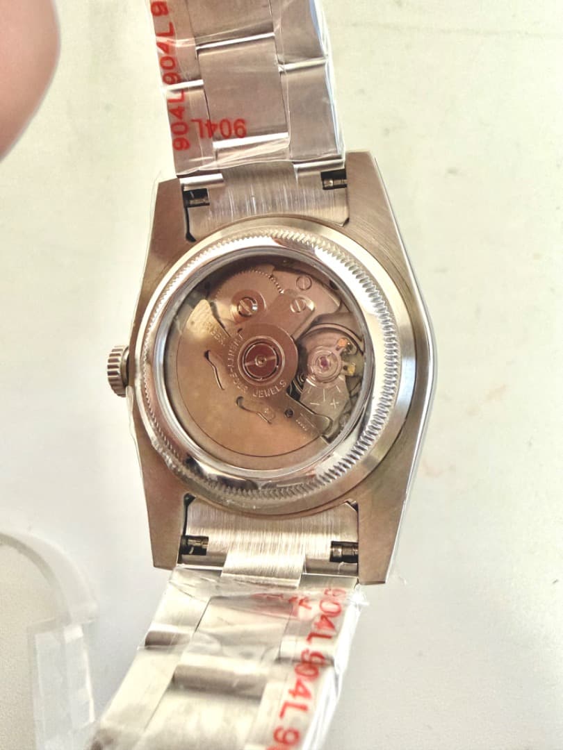 新品未使用　MOD　NH35　日本製ムーブメント　自動巻き　サファイア風防