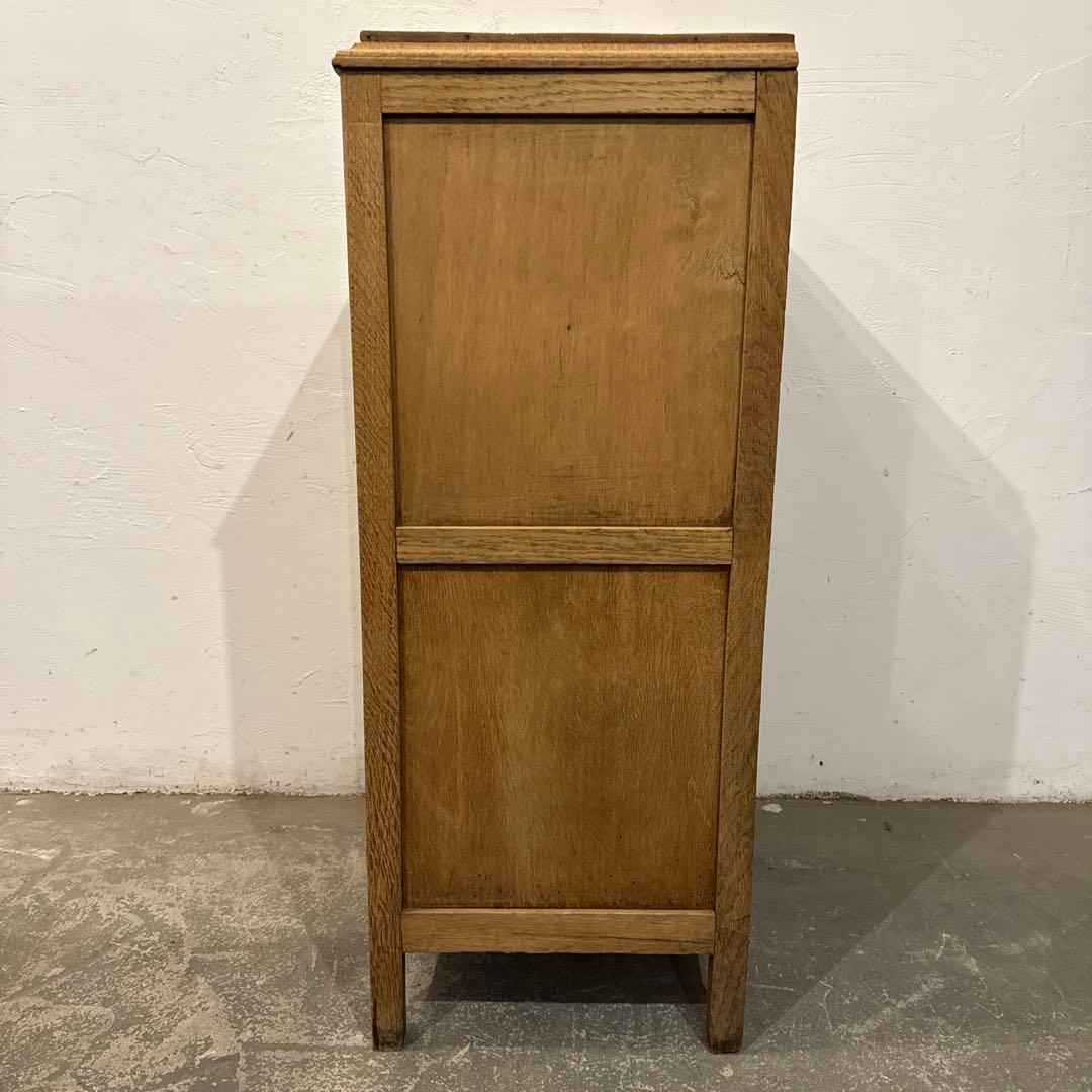 ヴィンテージ　キャビネット　剥離