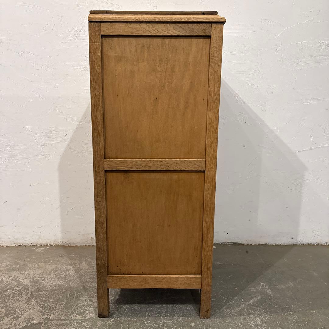 ヴィンテージ　キャビネット　剥離