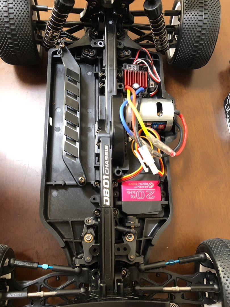 DB01ドゥルガ　未走行　ESCモーターサーボ 新品スリッパークラッチ付