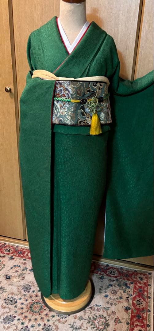 正絹　辻ヶ花地文　正絹無地振袖 花紋　トールゆったりサイズ エメラルドグリーン