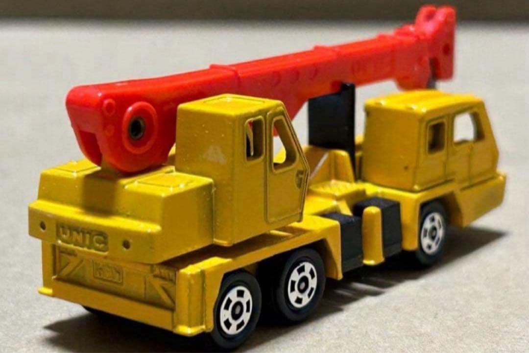 トミカ 日産ディーゼル UD ユニック トラッククレーン デラックス建設車セット