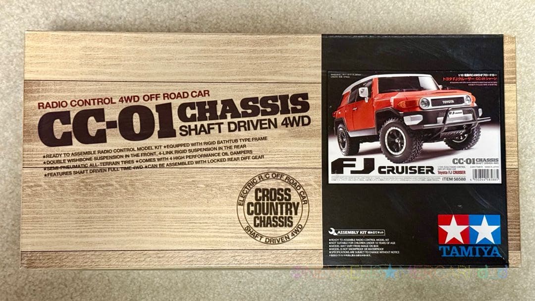 タミヤ◆ トヨタFJクルーサー CC-01シャーシ オフロードRCカー 1/10