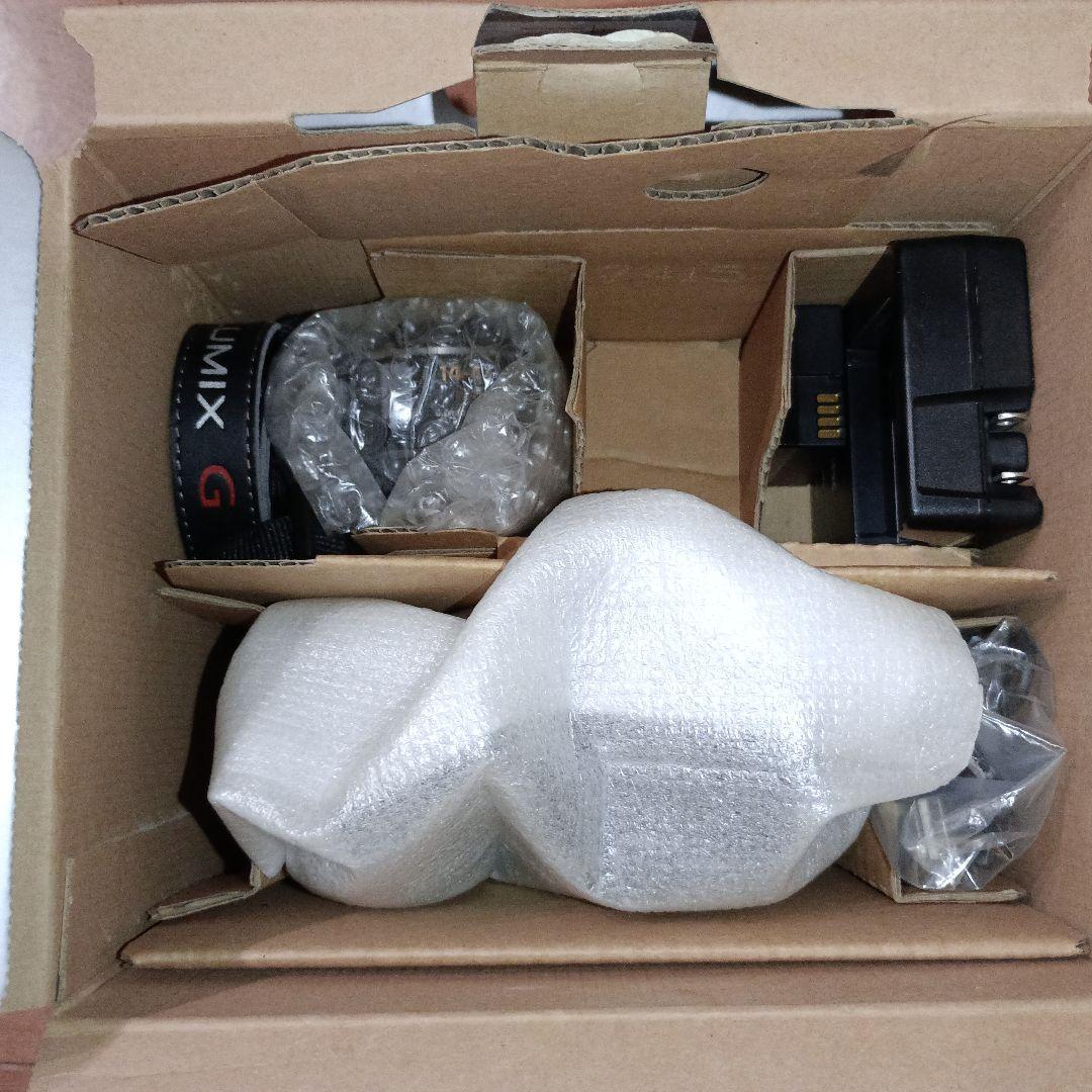 LUMIX　DMCーG5XーK　ミラーレス　一眼カメラ　標準電動ズームレンズ