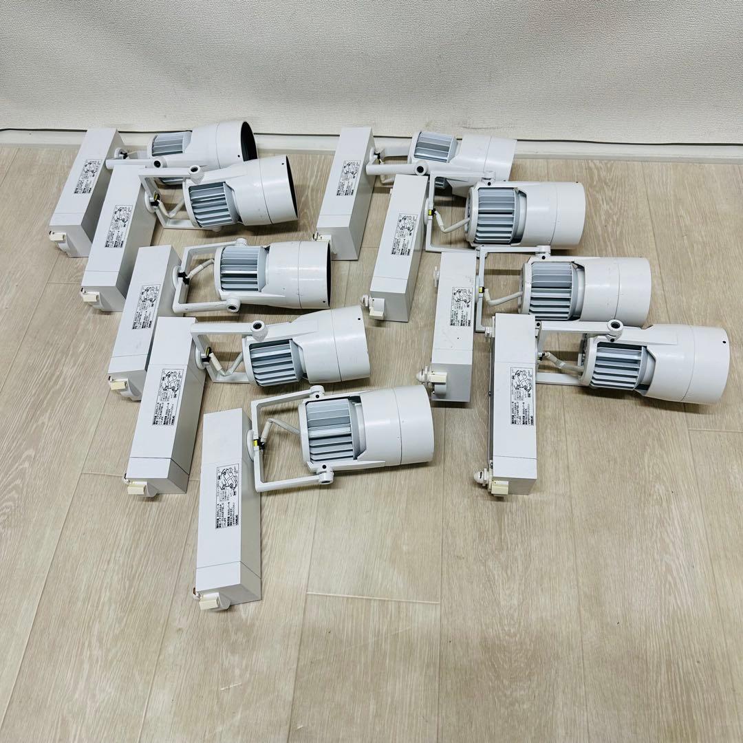 ODELIC オーデリック　LED照明器具　XS412111 9個