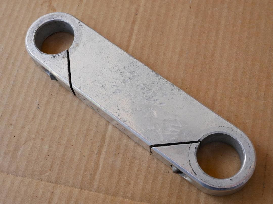 Honda CB350 33mm フロントフォーク AEEスタビライザーブレス