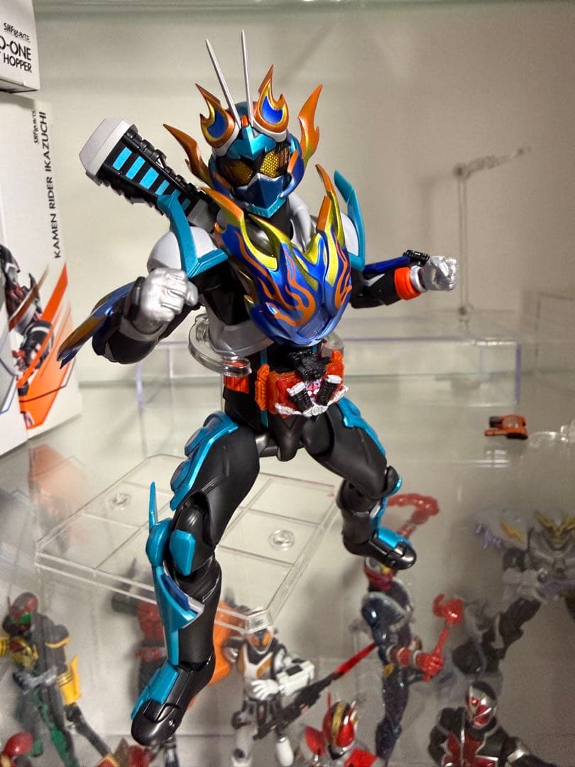 仮面ライダーガッチャード　S.H.Figuarts セット