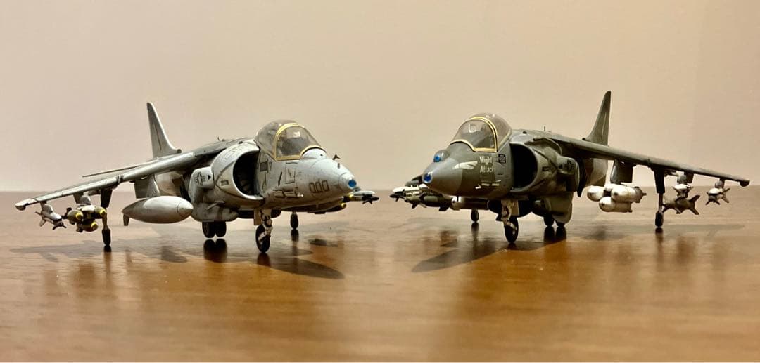 AV-8B ハリアー 1/72モデル　２機セット