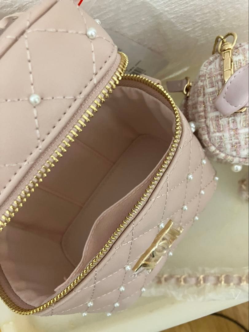 ダーリッチ　Darich ピンク キルティング ショルダーバッグ　パール