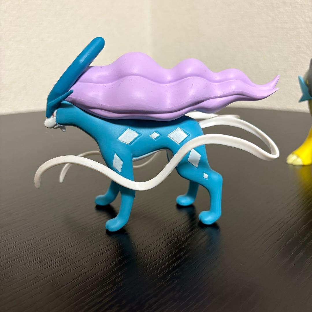 ポケモンスケールワールド　エンテイ　スイクン　ライコウ