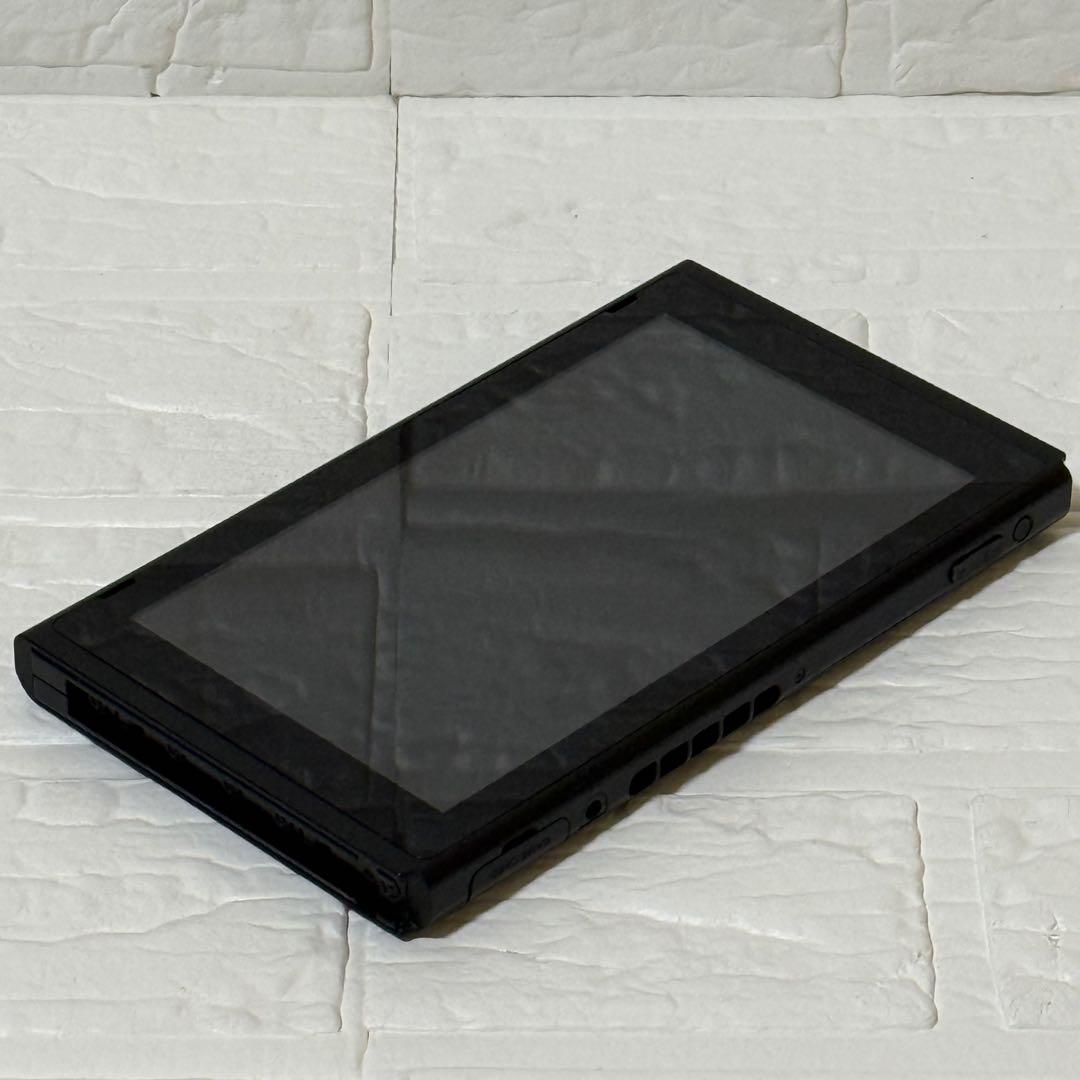 ニンテンドースイッチ 本体のみ 2018年製 動作確認済み