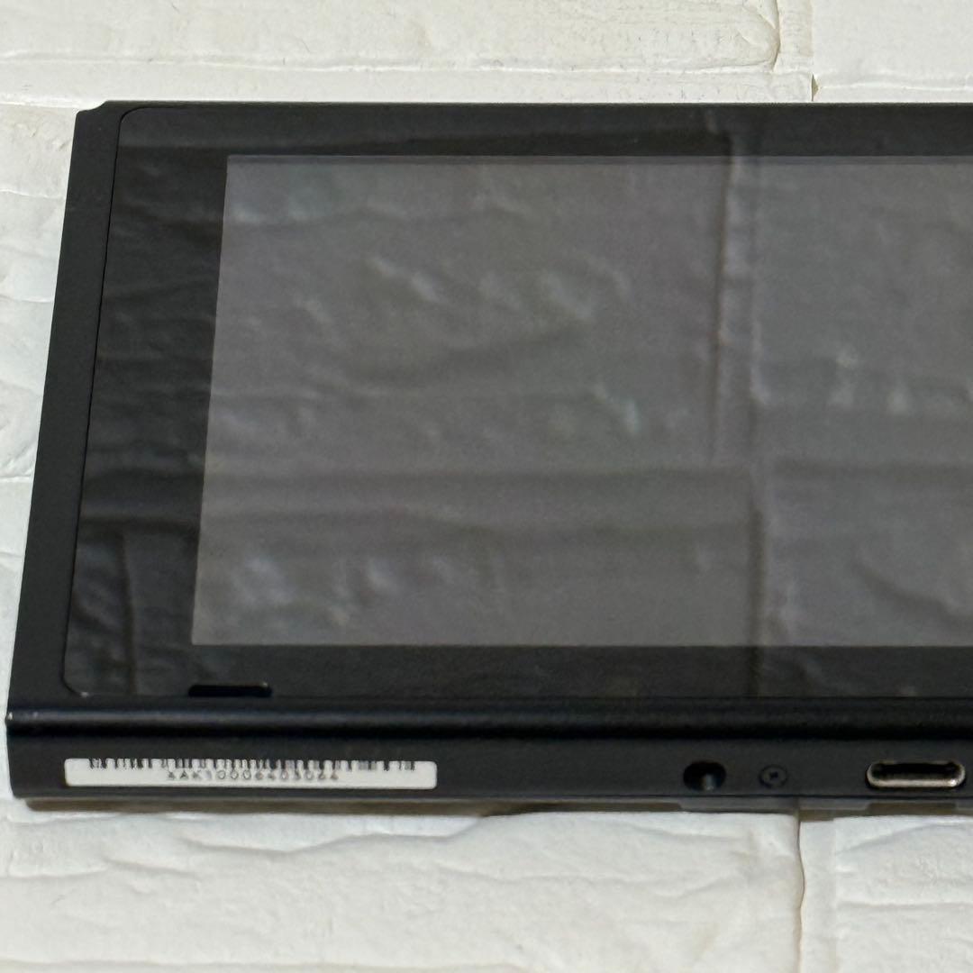 ニンテンドースイッチ 本体のみ 2018年製 動作確認済み