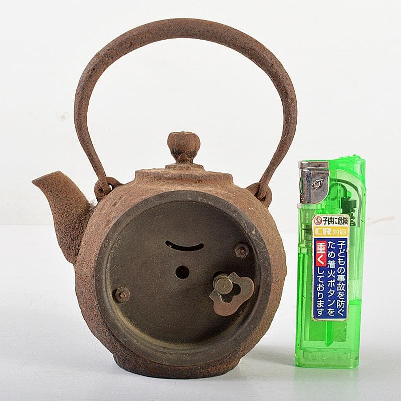 南部鉄器　山京銘　鉄瓶形小型置時計　ジャンク品　M　R5815