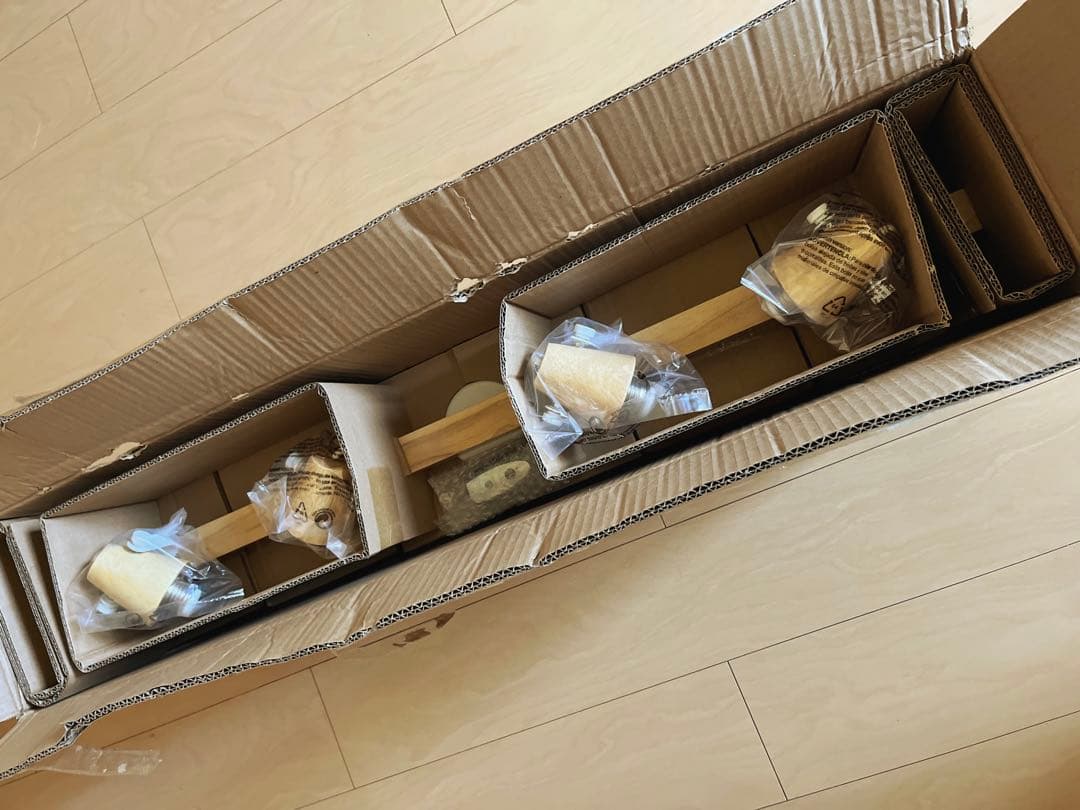 新品未使用　lowya ジャスミーナ　シーリングライト　4灯