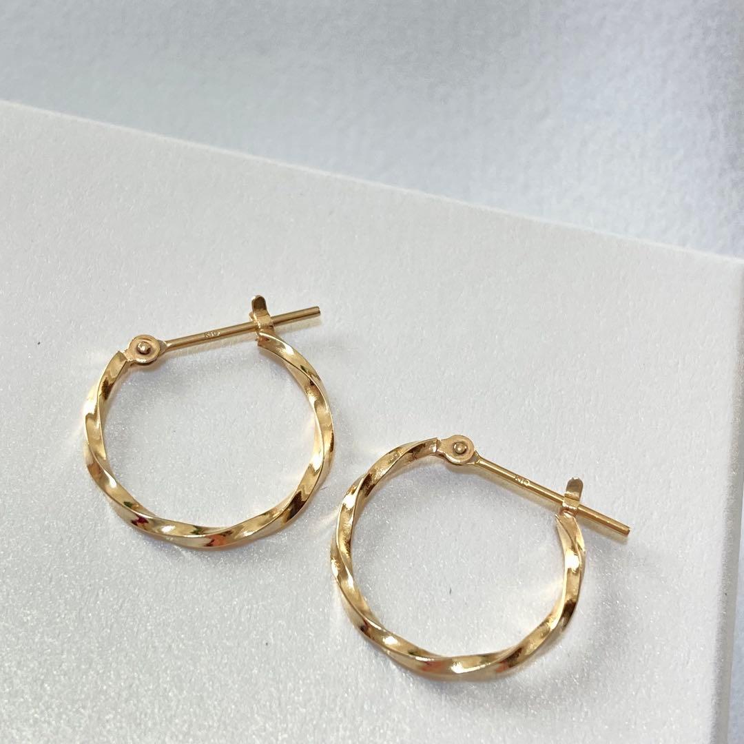 【未使用・箱付】L&Co. K10 フープピアス｜ひねり ゴールド