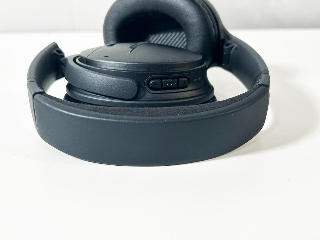 ★美品★Bose ワイヤレスヘッドホン【QuietComfort 35】FMQW