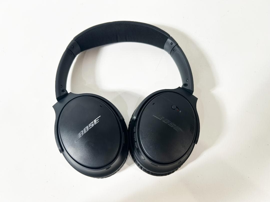 ★美品★Bose ワイヤレスヘッドホン【QuietComfort 35】FMQW