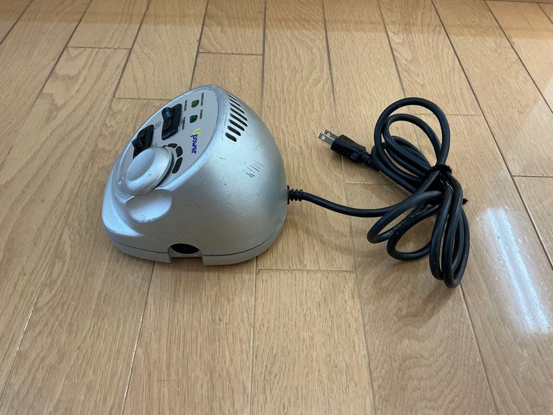 4/27まで　URAWA ウラワミニター　ネイルマシン