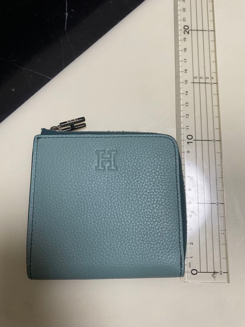 HIROFU ミントグリーン 二つ折り財布