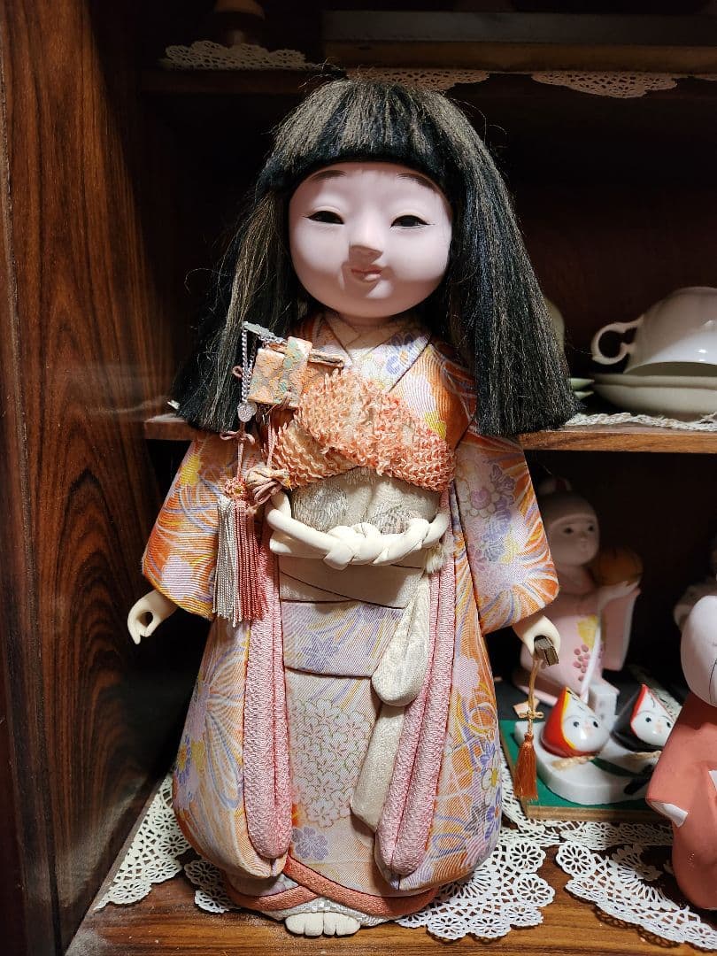 おまとめ★市松人形花柄着物&周りに飾る日本人形10体&コケシ２体。