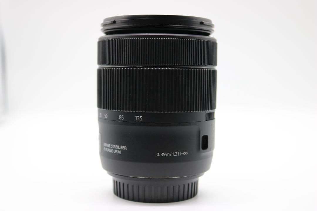 新品級 【Canon EF-S 18-135mm IS USM】 EFレンズ