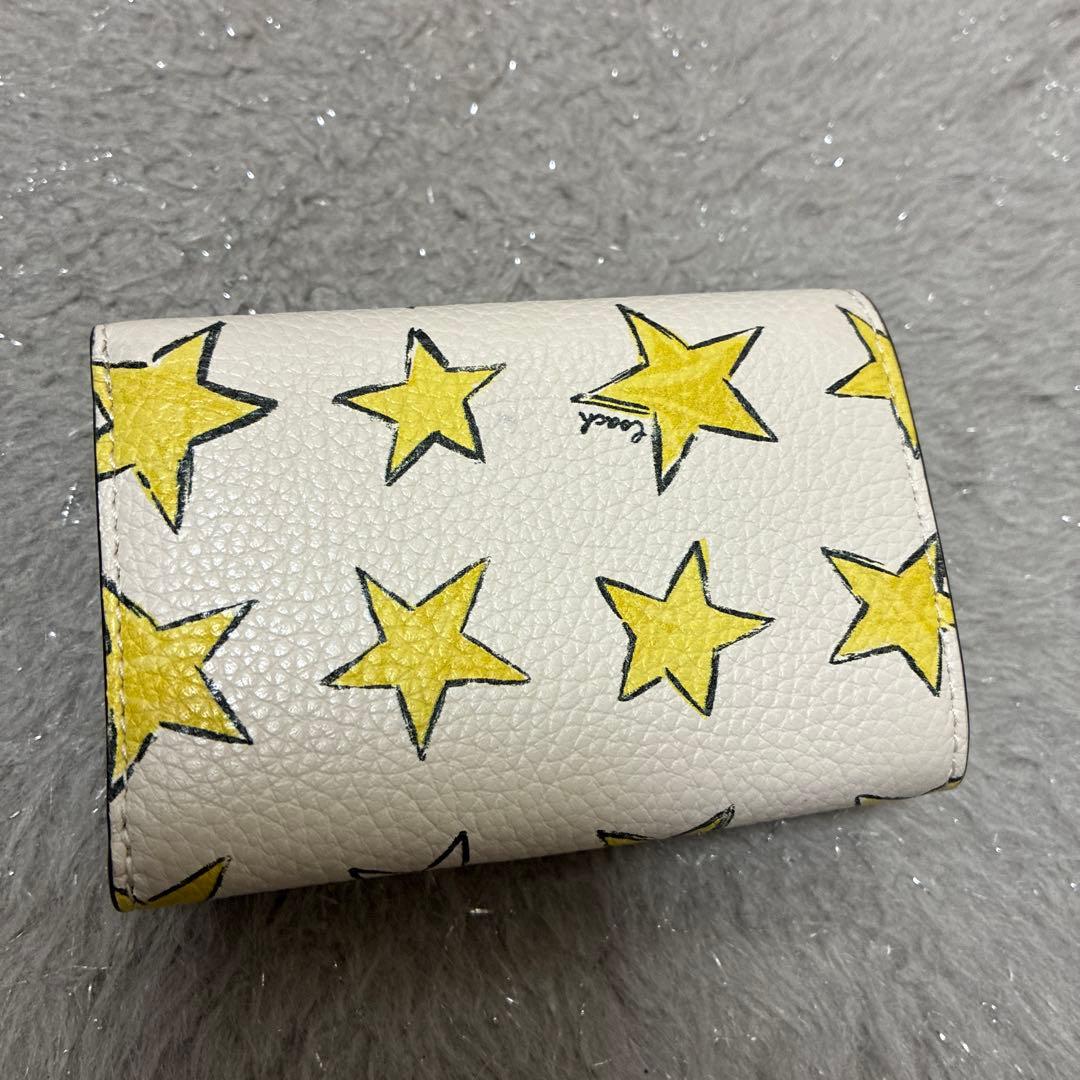 コーチ　エッセンシャル ミニ トライフォールド ウォレット・スター プリント